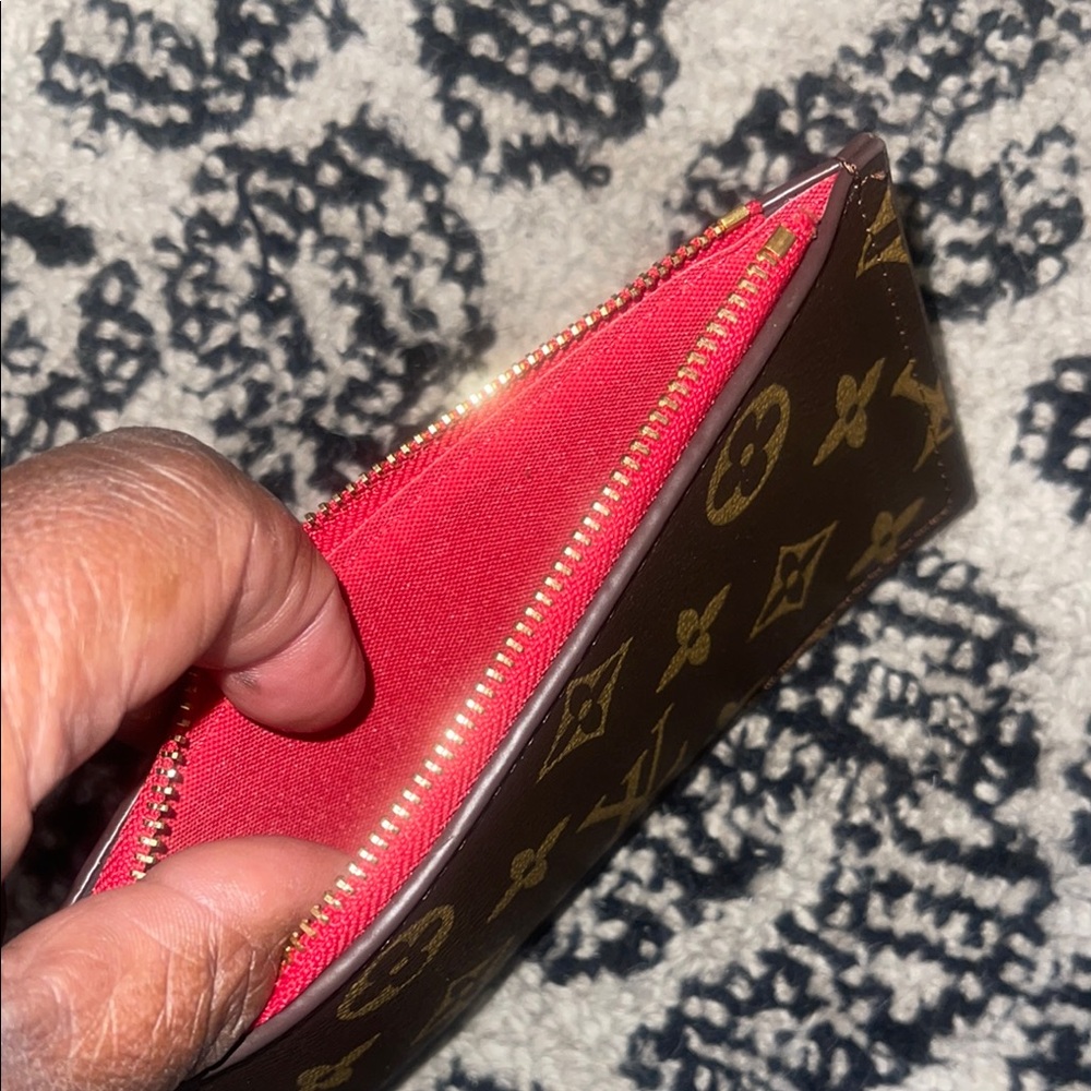Louis Vuitton Monogram Brown and Red Key Holder - Picture 2 of 2